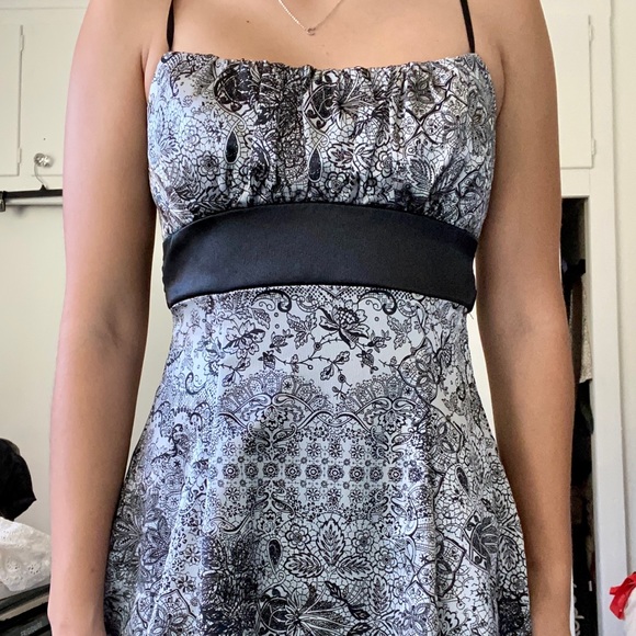 Y2K silk dress - Picture 4 of 4